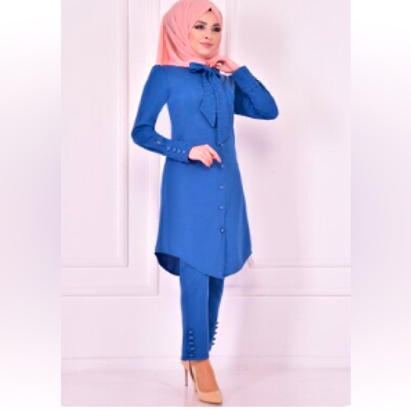 Formal Suit - Picture 1 of 5